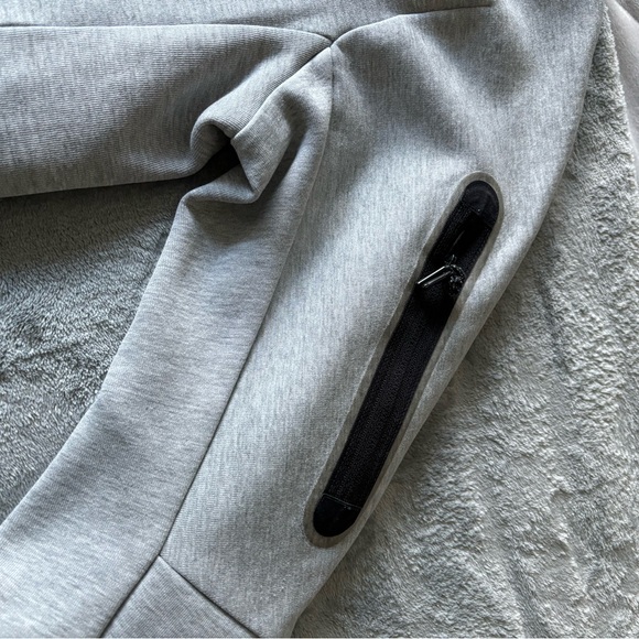Nike Sportswear Tech Fleece Grey - Men’s - Picture 6 of 7